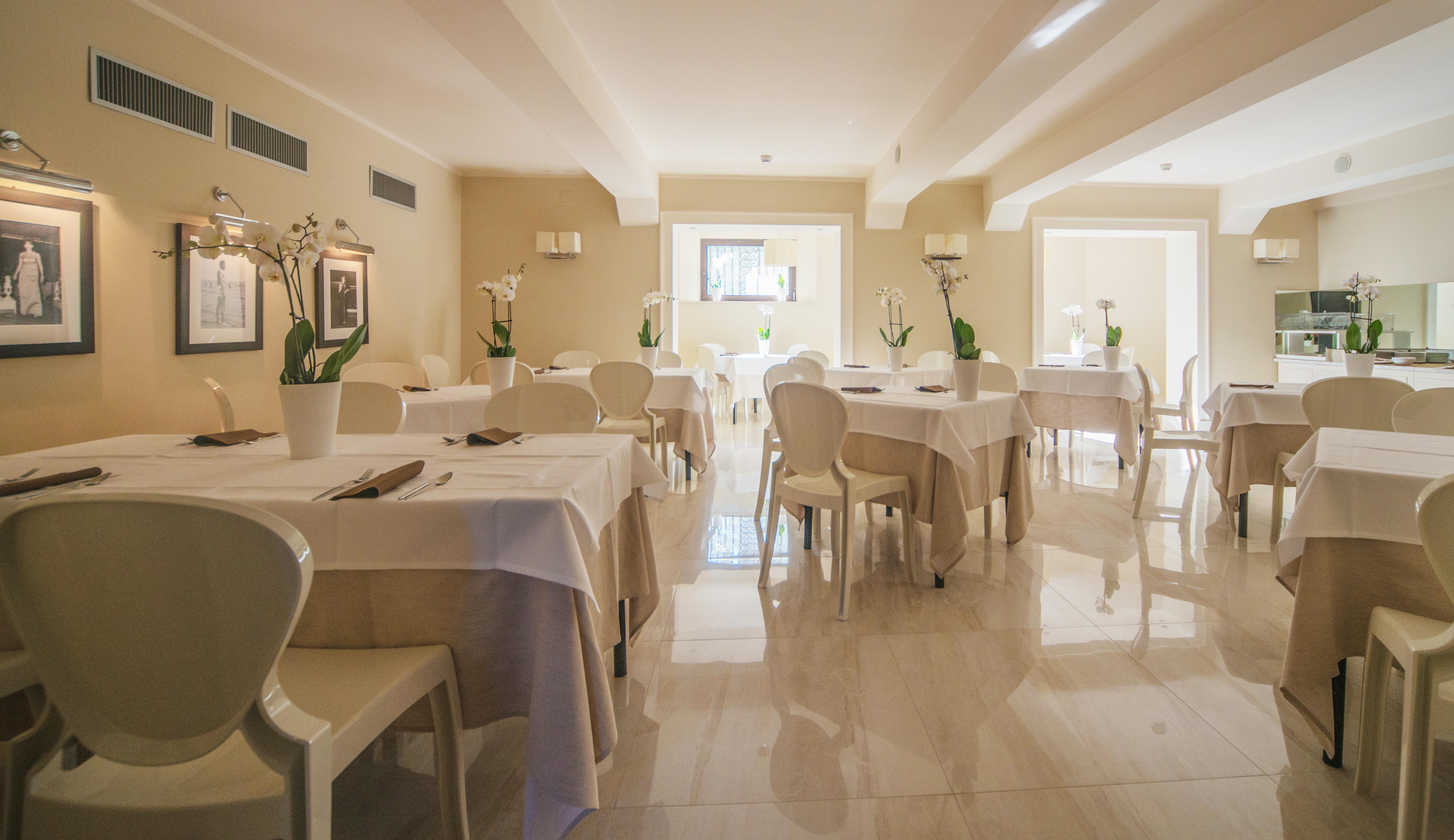 Hotel De La Ville Riccione Zewnętrze zdjęcie