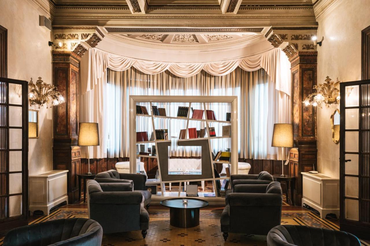 Hotel De La Ville Riccione Zewnętrze zdjęcie
