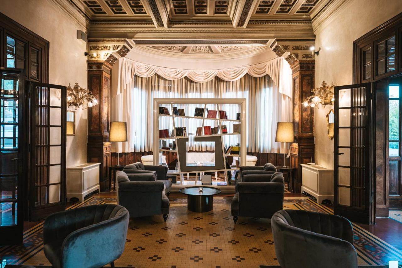 Hotel De La Ville Riccione Zewnętrze zdjęcie