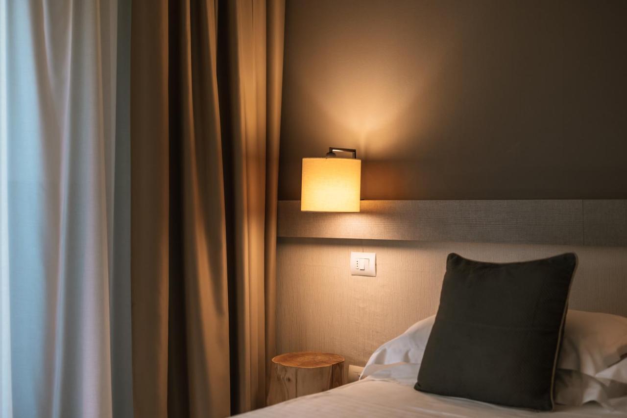 Hotel De La Ville Riccione Zewnętrze zdjęcie